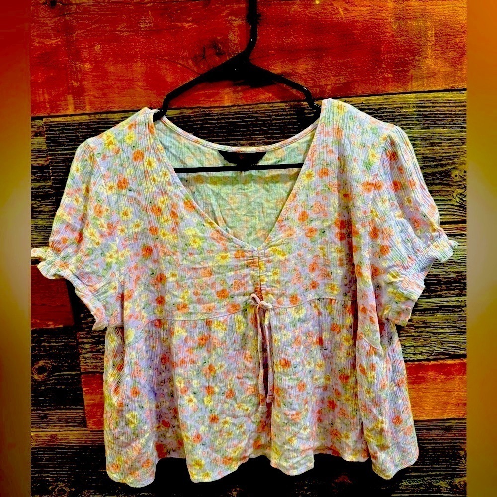No Bounderies empire waist floral boho ruffle tie lavender crop flowy festival L